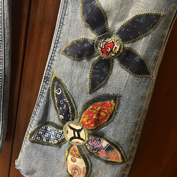 Upcycled Flare Patchwork Jeans - Picture 3 of 6